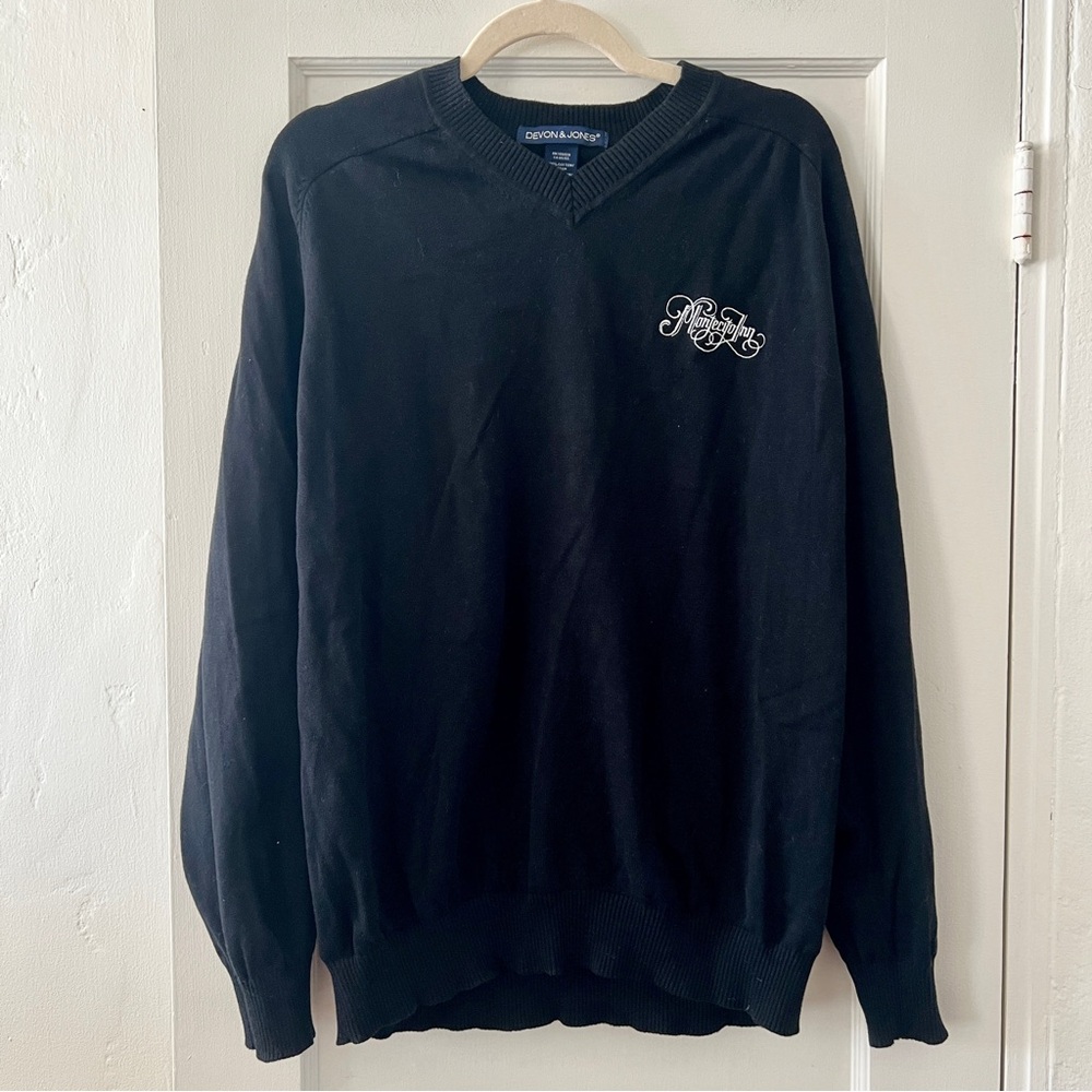 NWOT Montecito Inn California Black Cotton Knit V-Neck Sweater Large